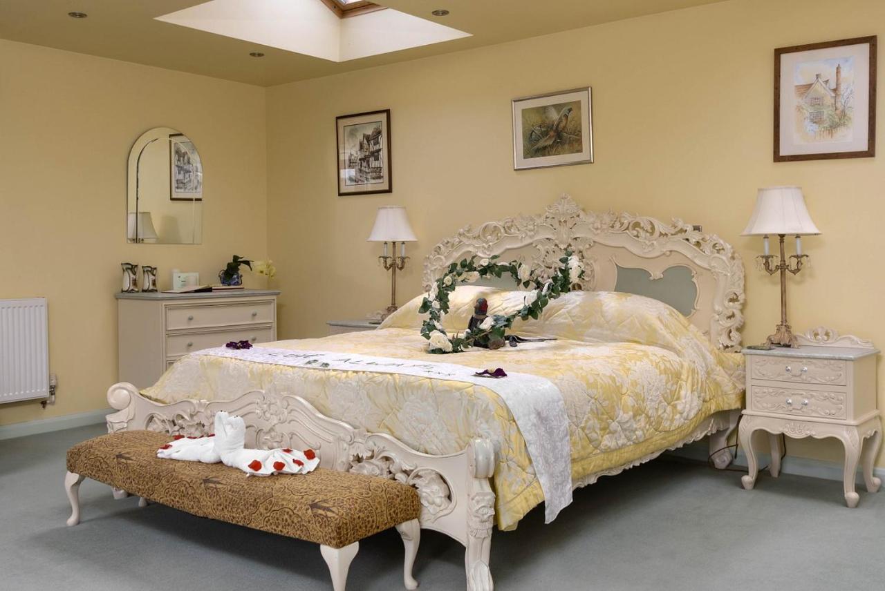 Pheasant Suites Colchester Zewnętrze zdjęcie