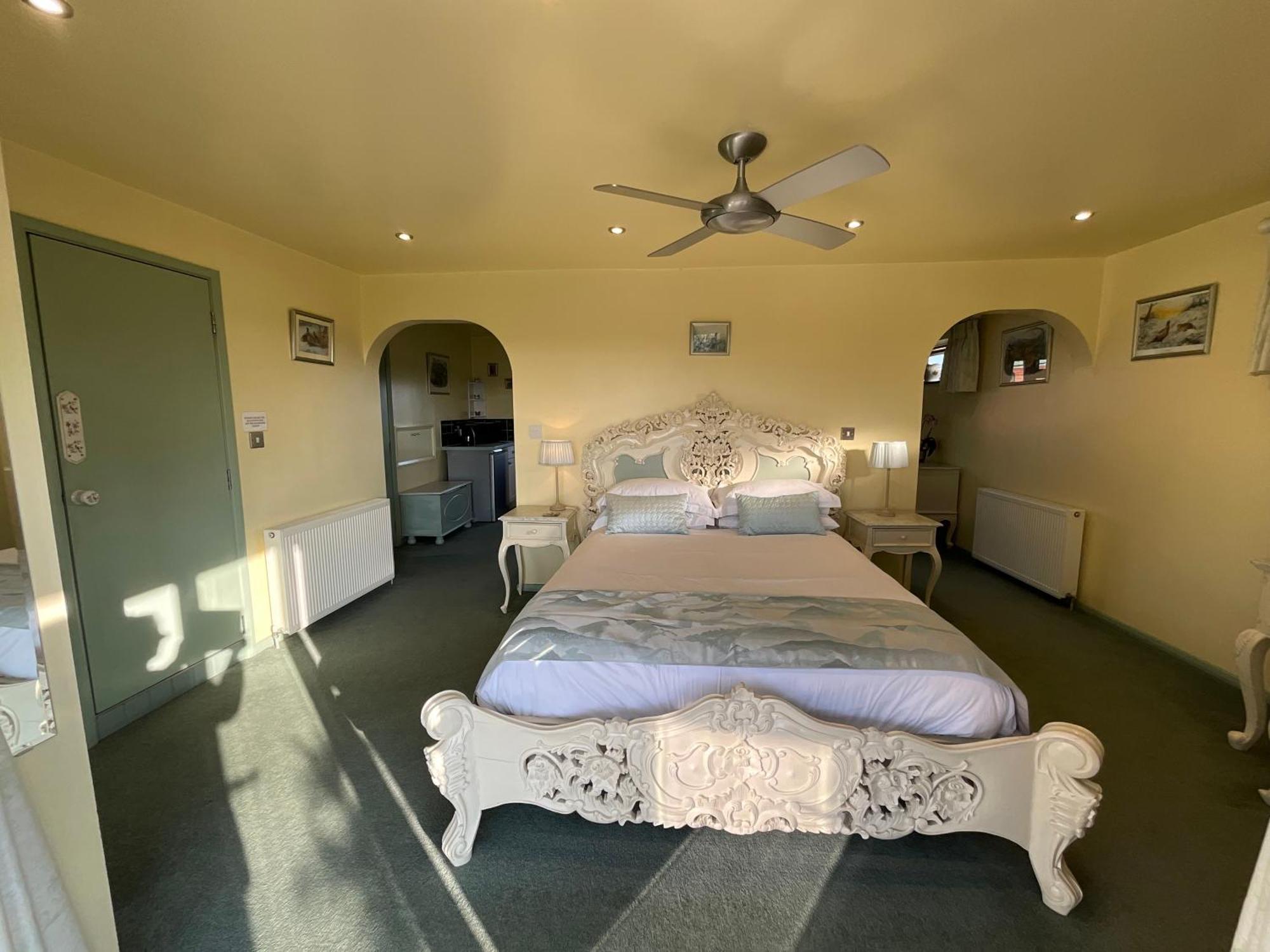 Pheasant Suites Colchester Zewnętrze zdjęcie